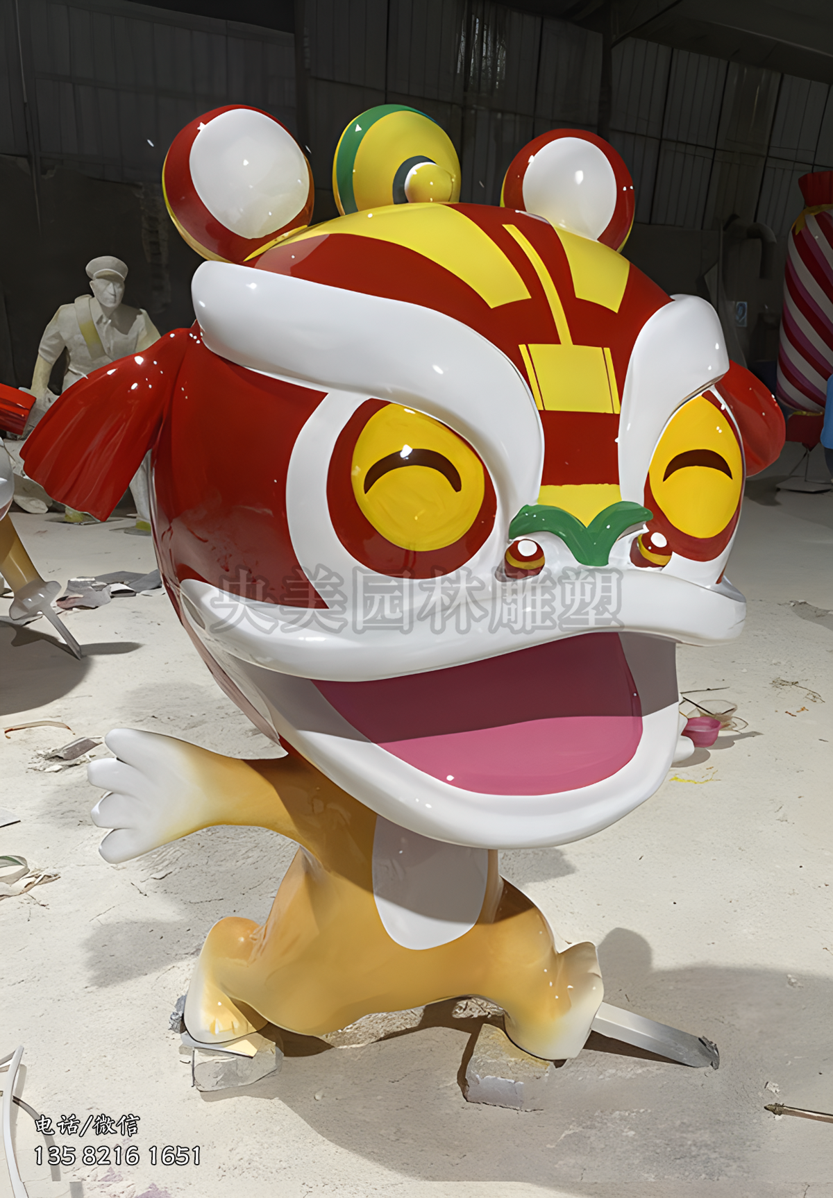 傳統舞獅子造型玻璃鋼卡通獅子雕塑
