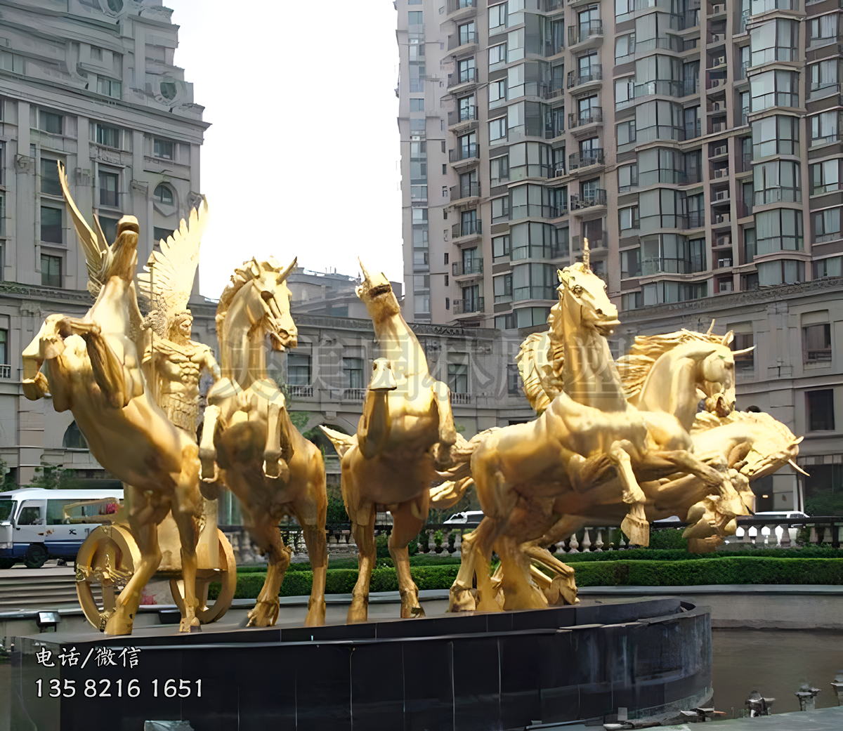 阿波羅戰車金馬馬群景觀雕塑