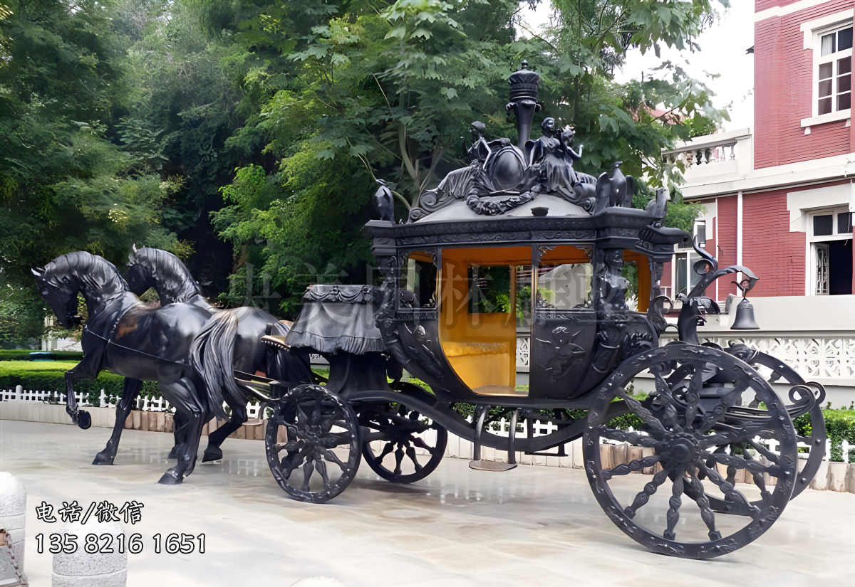富麗堂皇的中式馬車(chē)景觀雕塑
